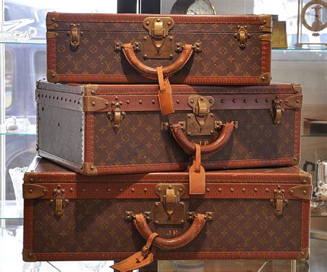 vintage lv luggage.